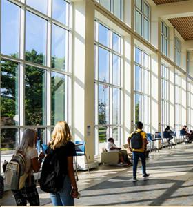 Inside the Instructional Building on the 365球赛平台 campus